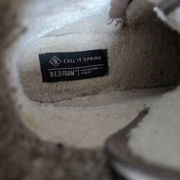 Women's Lace Up/Zip Up Low Winter Books by Call It Spring Size 8.5 - Picture 4 of 8